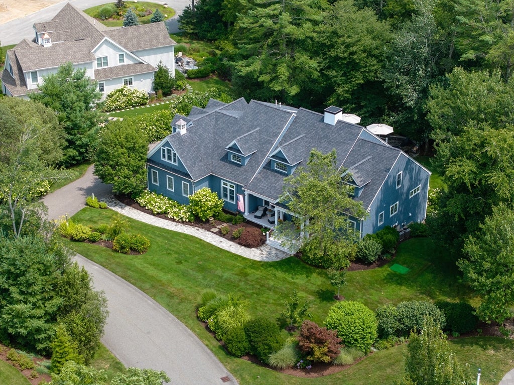 4 Beech Tree Ln