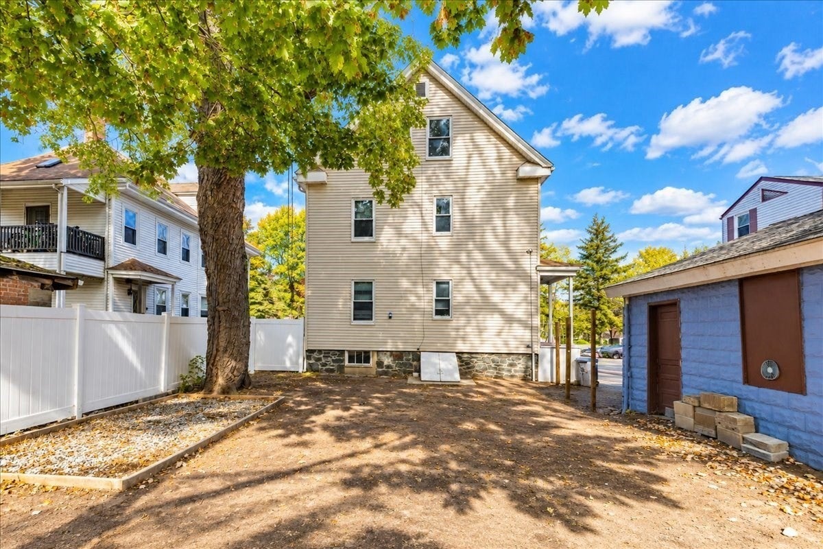152 Lawrence St, Malden, MA Photo #42