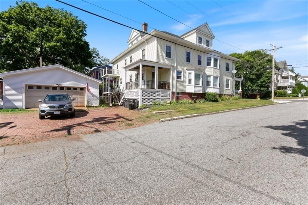 98 Webster Street