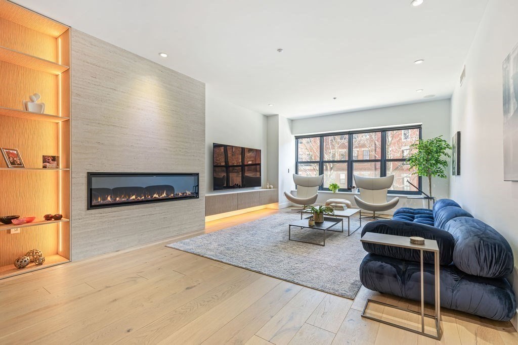 303 Columbus Avenue 306