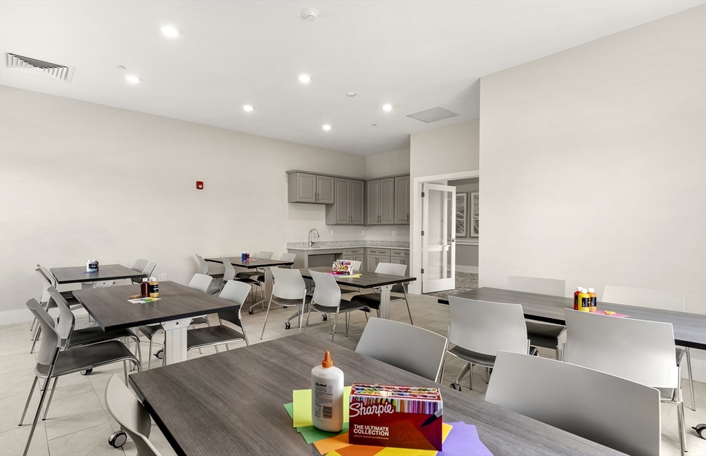 5 Peters Farm Way #407, Westborough, MA Photo #25
