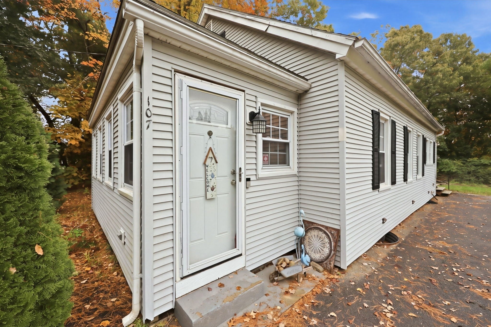 107 Pinehurst St