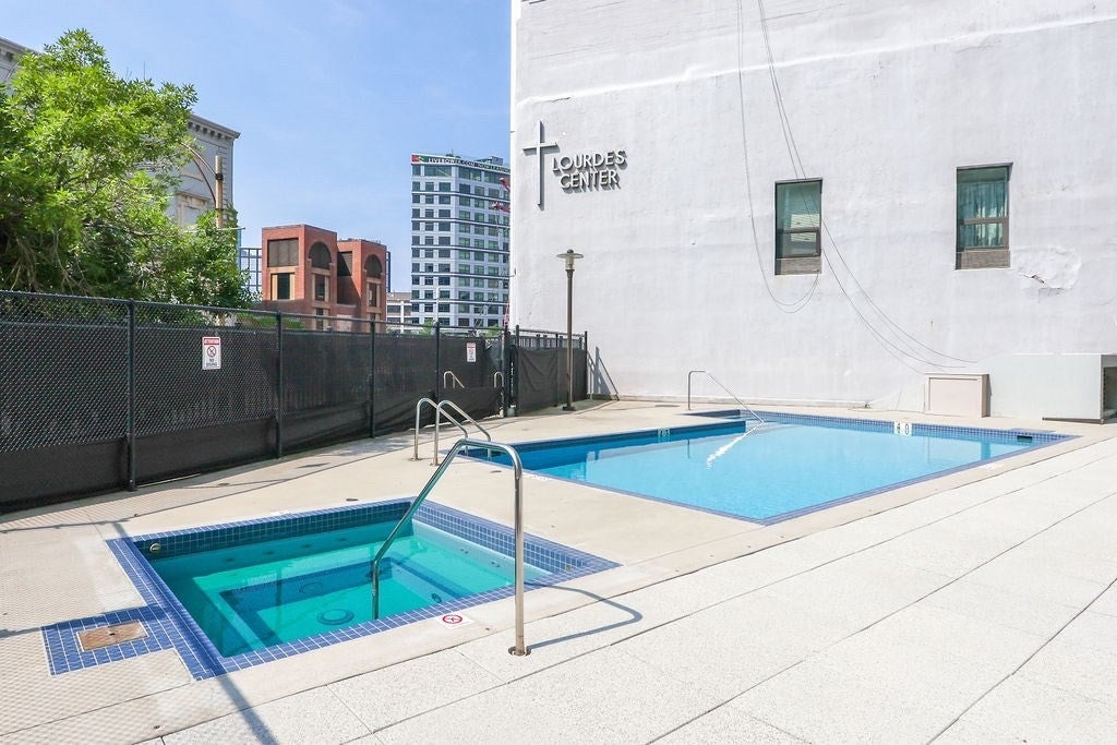 566 Commonwealth AVE #708, Boston, MA Photo #23