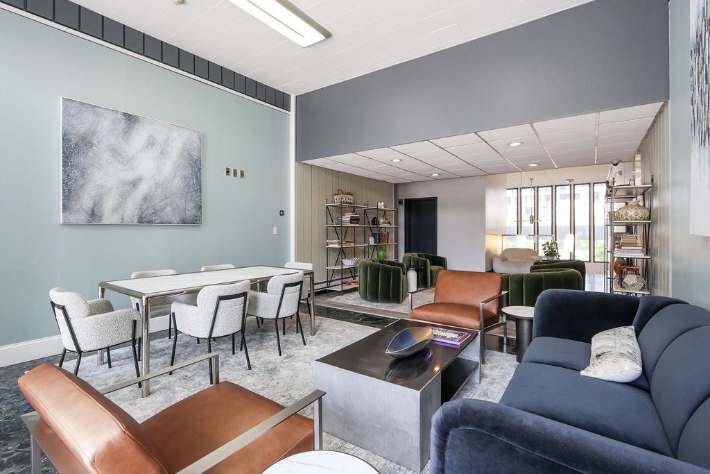 566 Commonwealth AVE #708, Boston, MA Photo #18