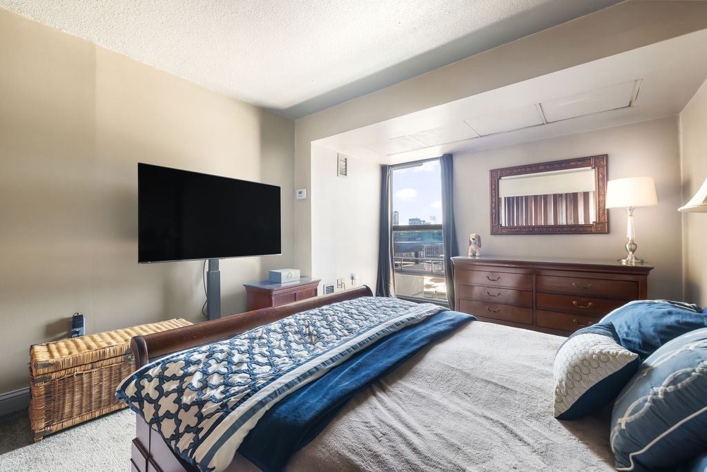 566 Commonwealth AVE #708, Boston, MA Photo #10