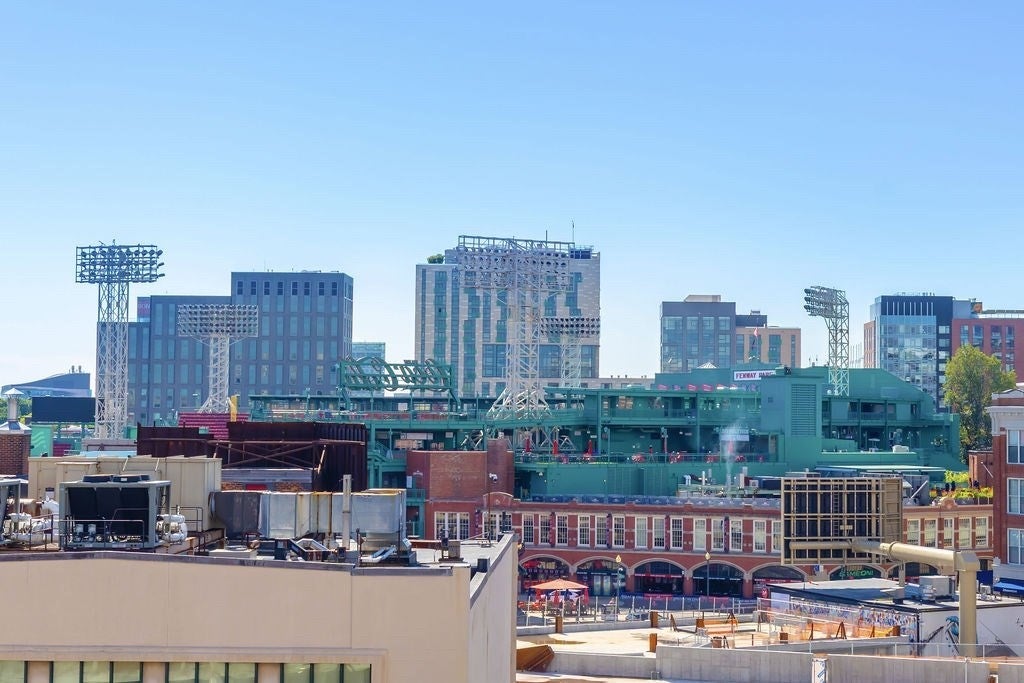 566 Commonwealth AVE #708, Boston, MA Photo #12