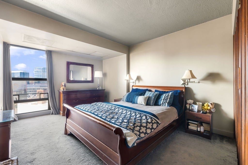 566 Commonwealth AVE #708, Boston, MA Photo #9