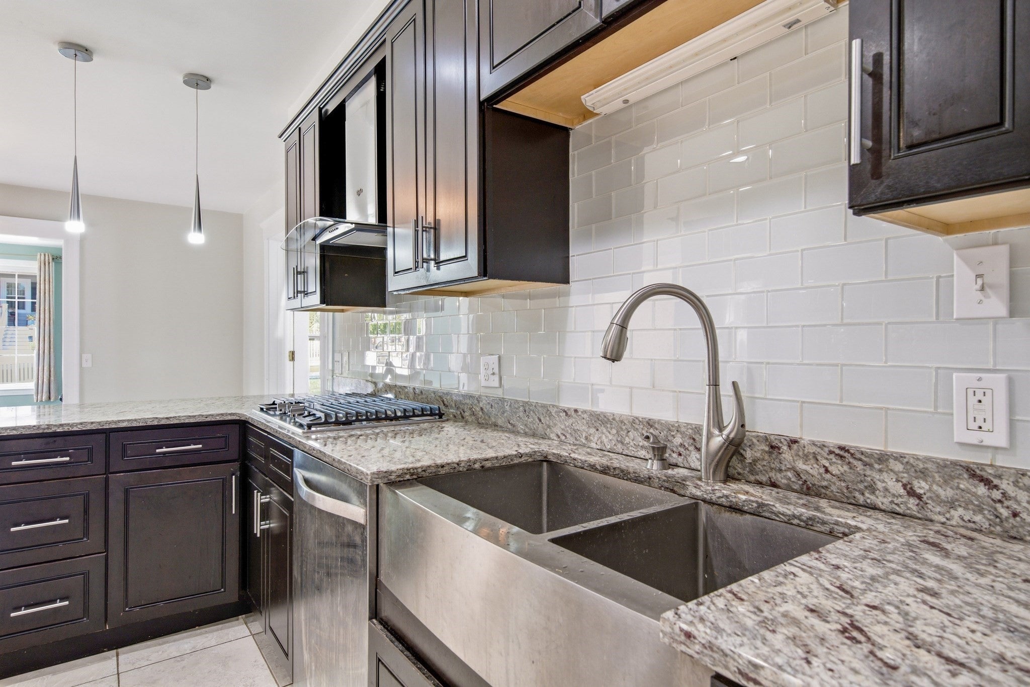 90 Standish Ave, Quincy, MA Photo #11