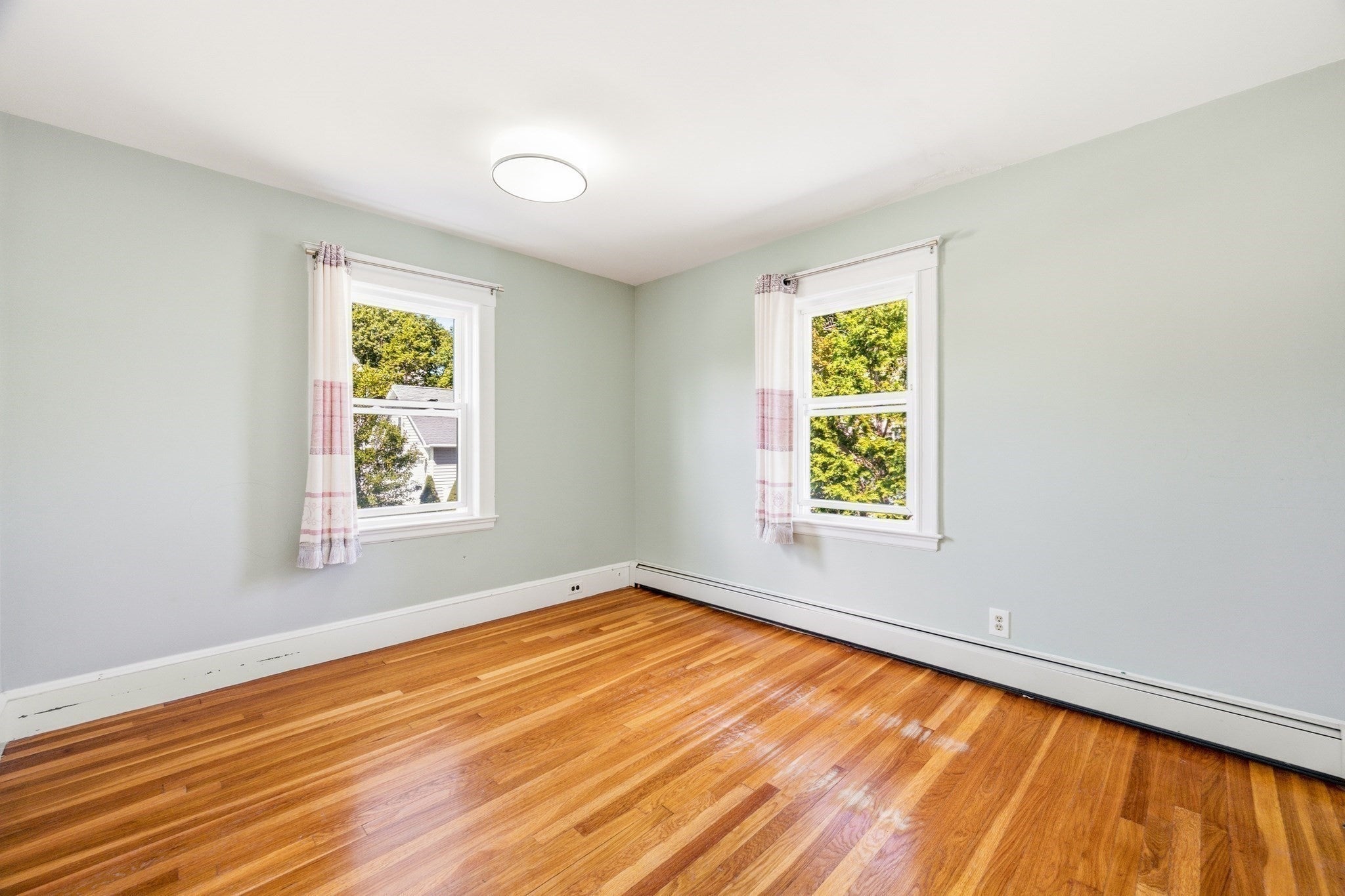 90 Standish Ave, Quincy, MA Photo #26