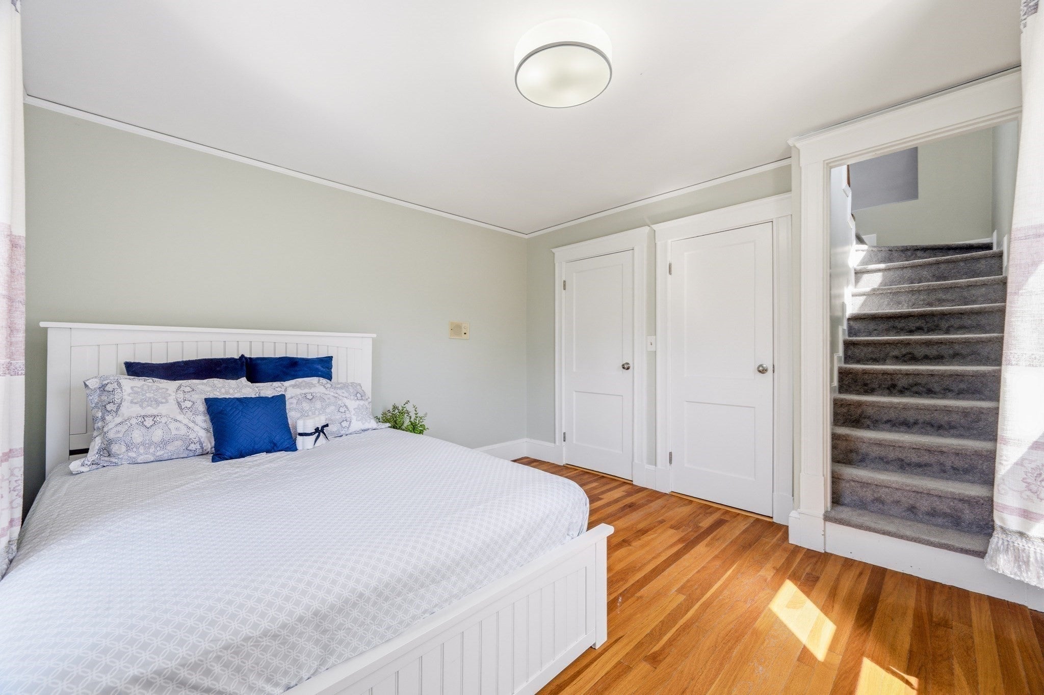 90 Standish Ave, Quincy, MA Photo #27