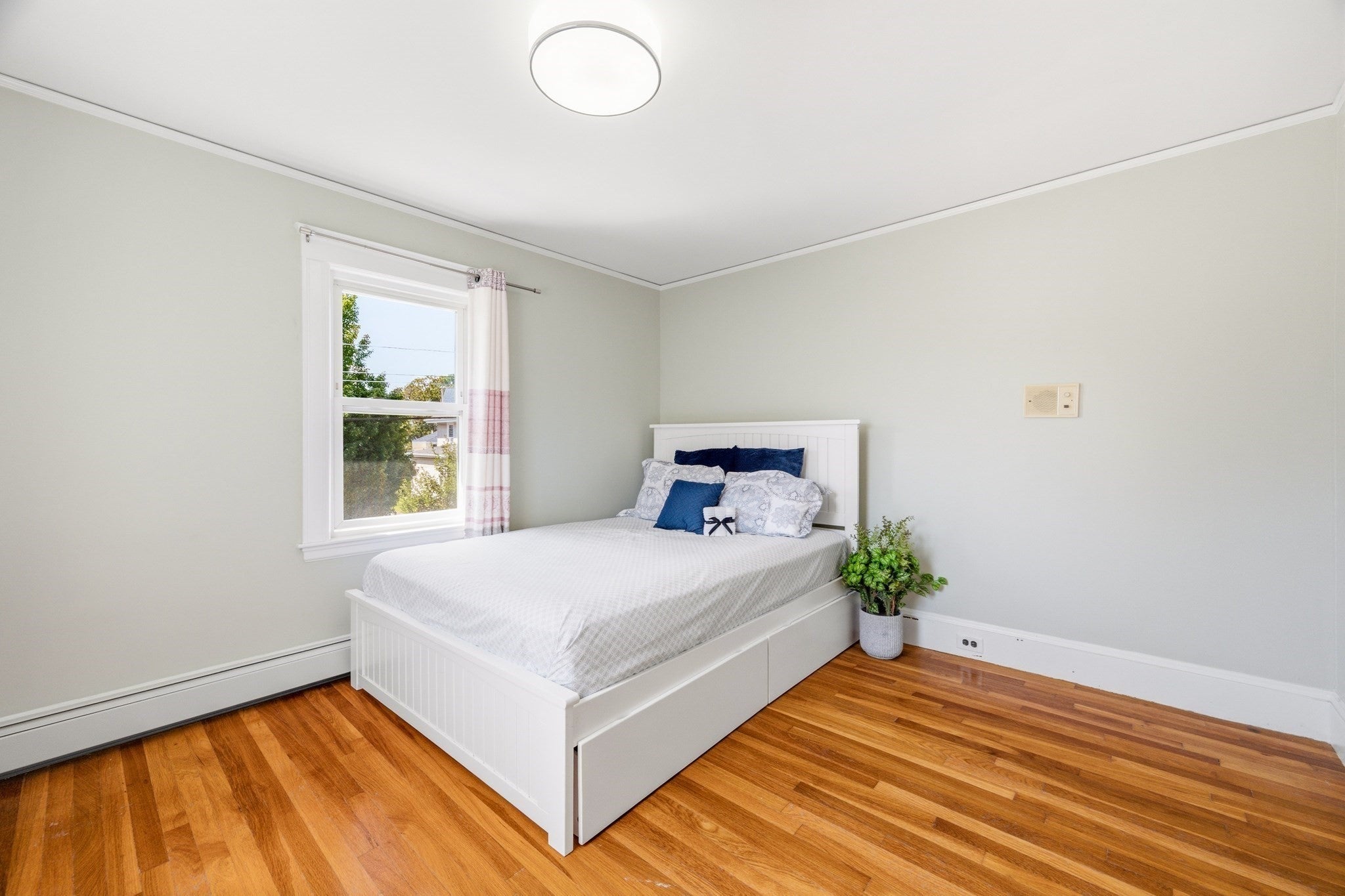 90 Standish Ave, Quincy, MA Photo #28