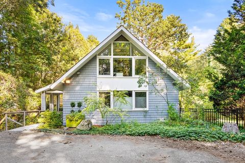 44 The Valley Road Concord MA 01742