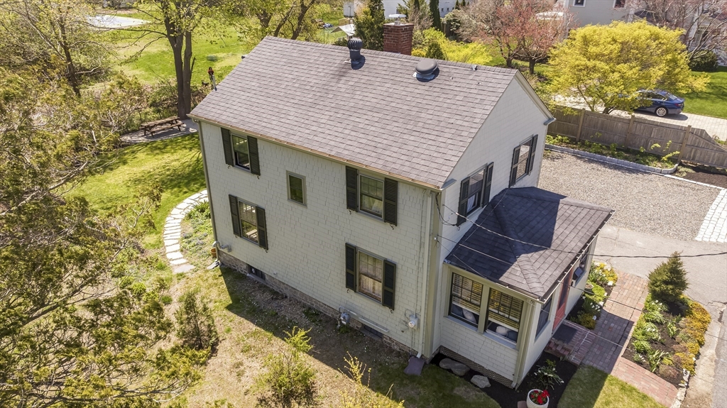 8 Graham Ave