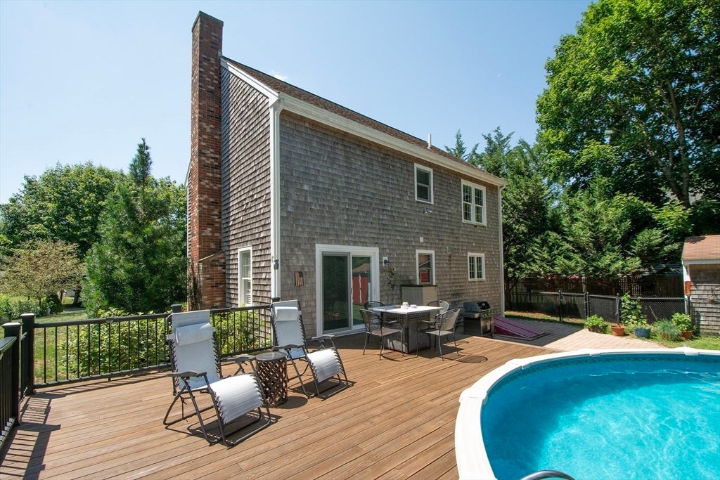 26 Pine St, Hanson, MA Photo #31