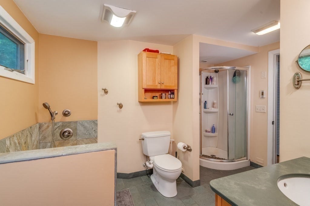76 Stony Hill Rd, Amherst, MA Photo #14