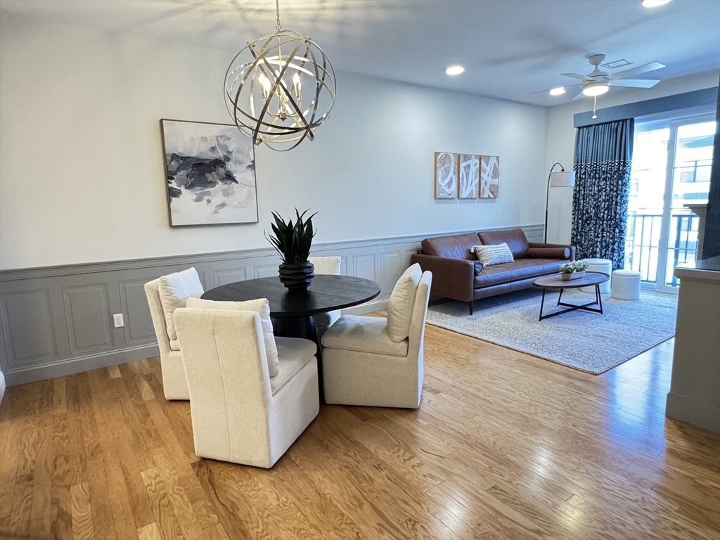 1 Revolution Way 307