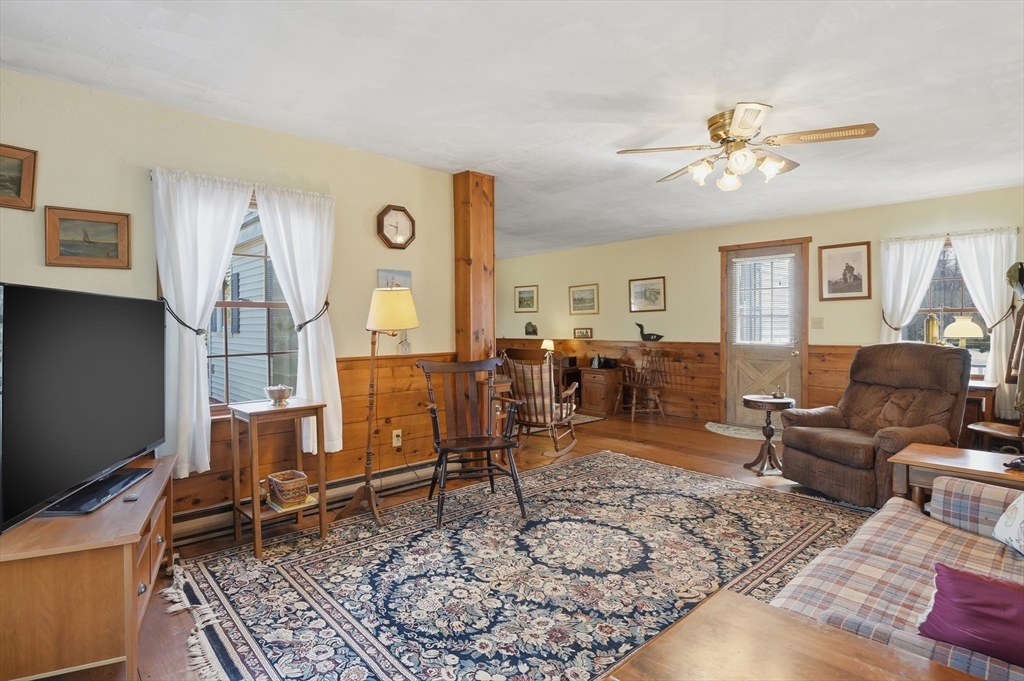 22 Number 10 Schoolhouse Rd