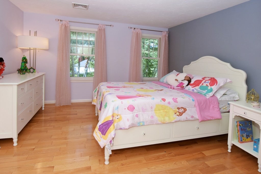 21 Foxwood Cove, Holliston, MA, 21 Foxwood Cove, Holliston, MA Photo #32