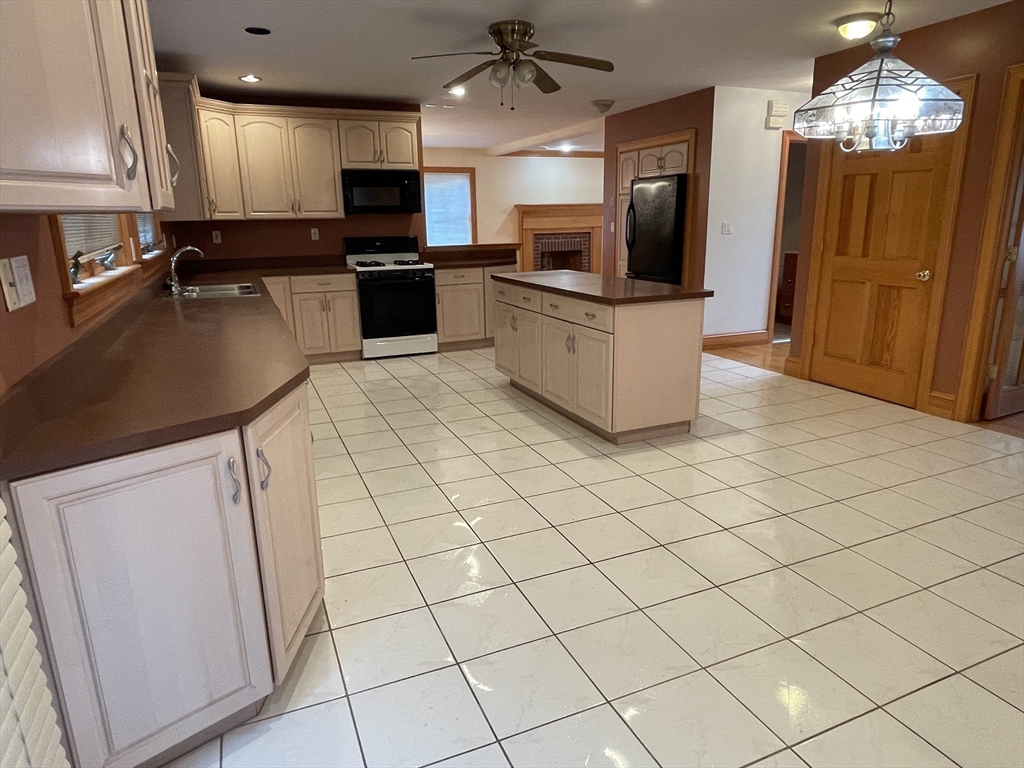 26 Feeney Rd