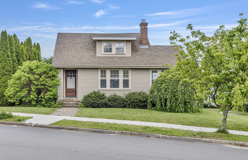53 Hillcroft Ave
