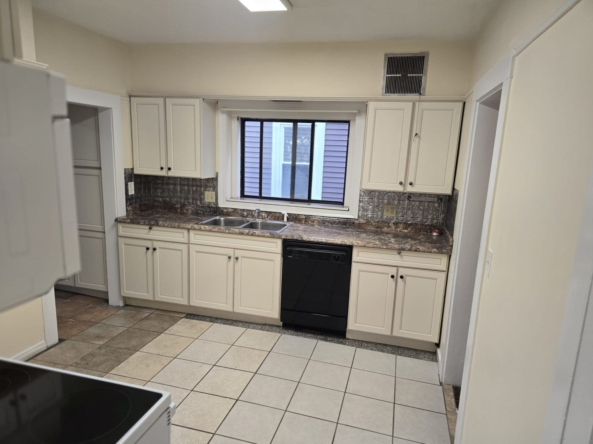 1063 Massachusetts Ave #1, Arlington, MA, 1063 Massachusetts Ave #1, Arlington, MA Photo #13