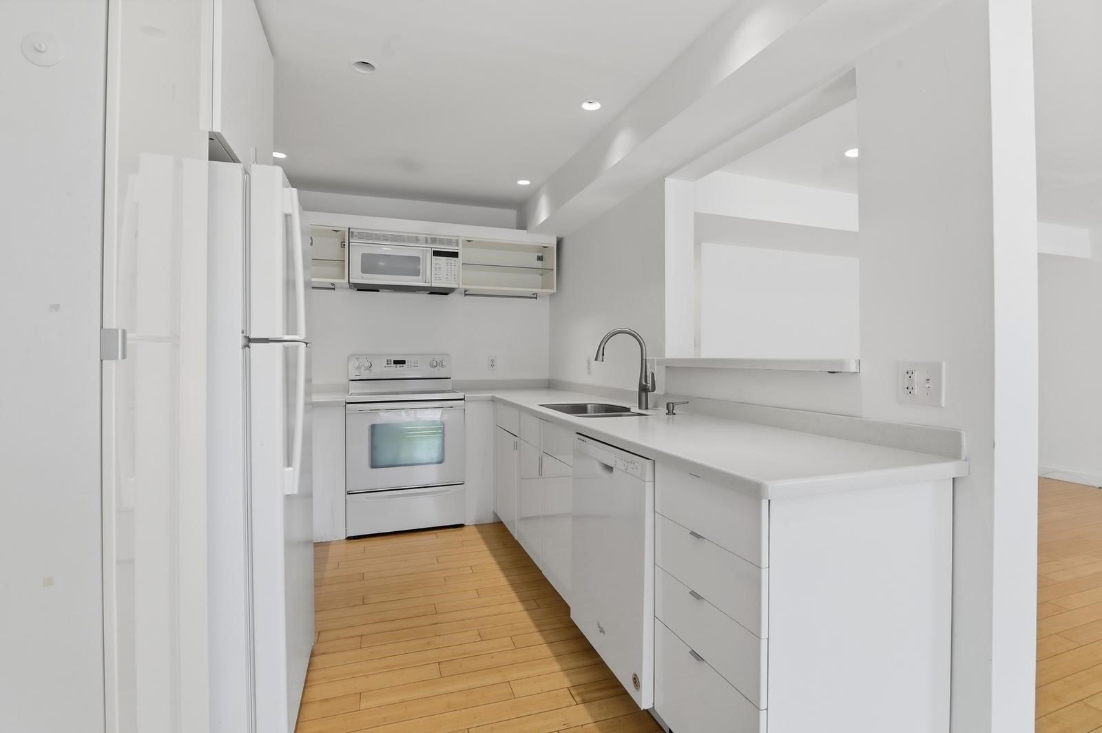 211 West St #10A, Quincy, MA Photo #25