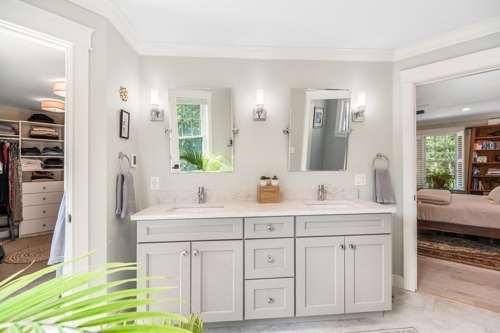 582R Hale St #1, Beverly, MA Photo #13
