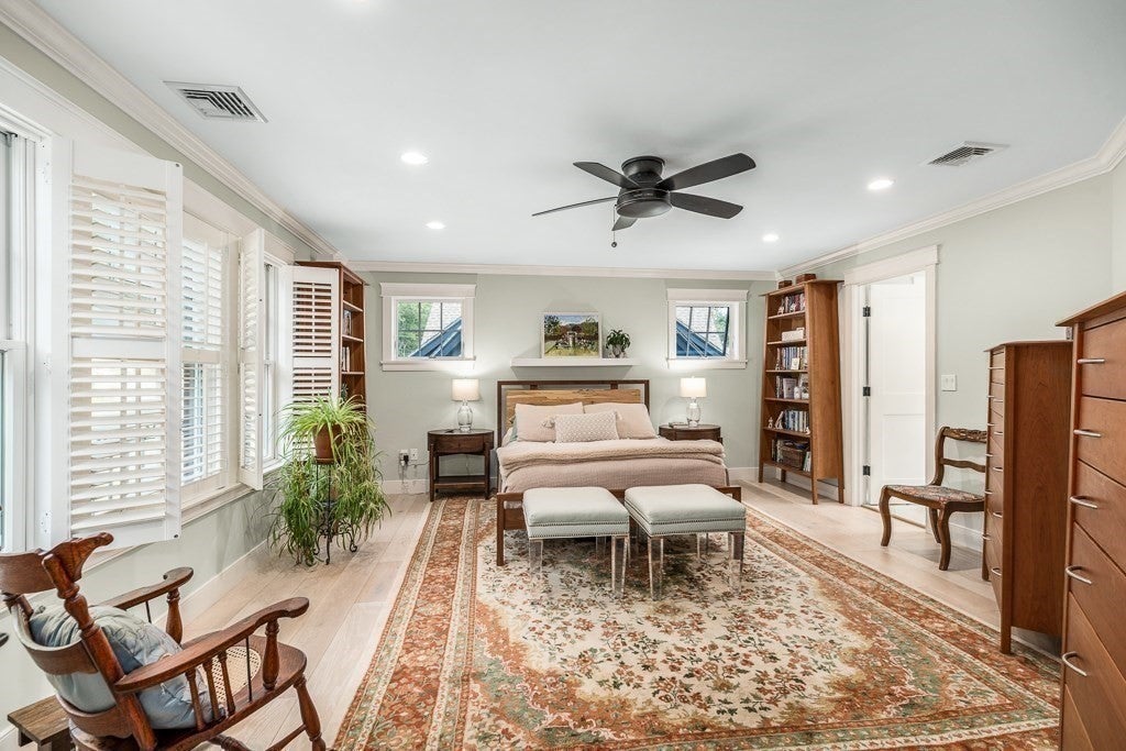 582R Hale St #1, Beverly, MA Photo #11