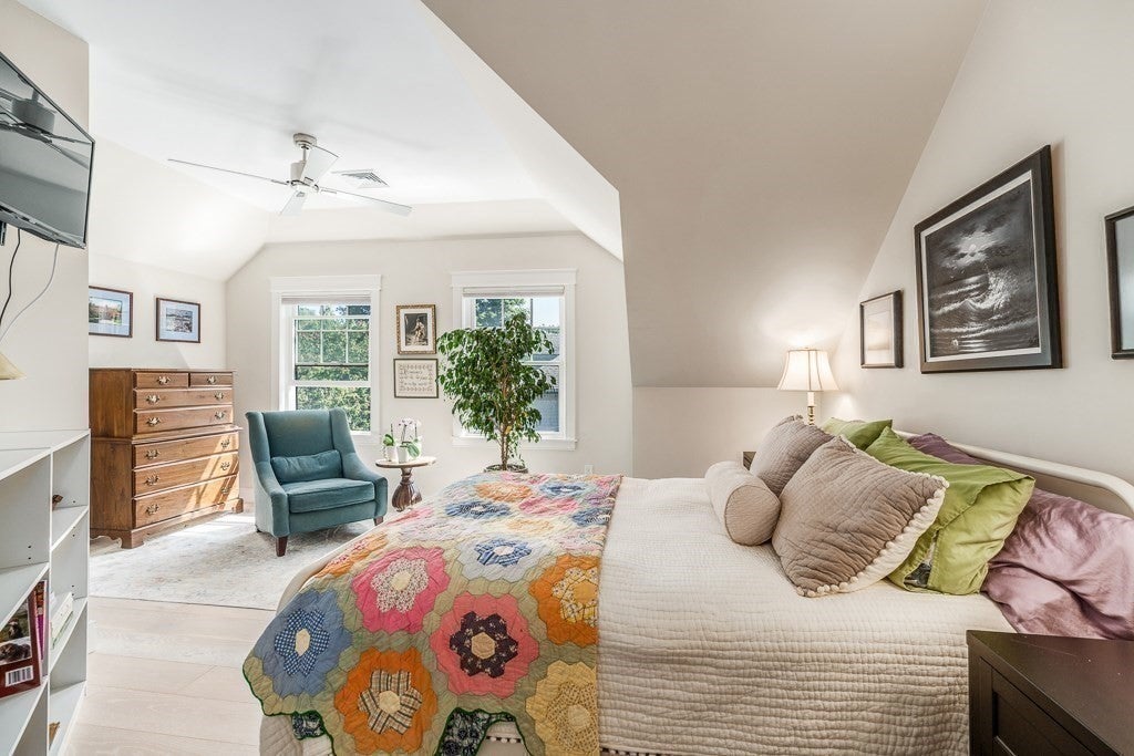 582R Hale St #1, Beverly, MA Photo #20