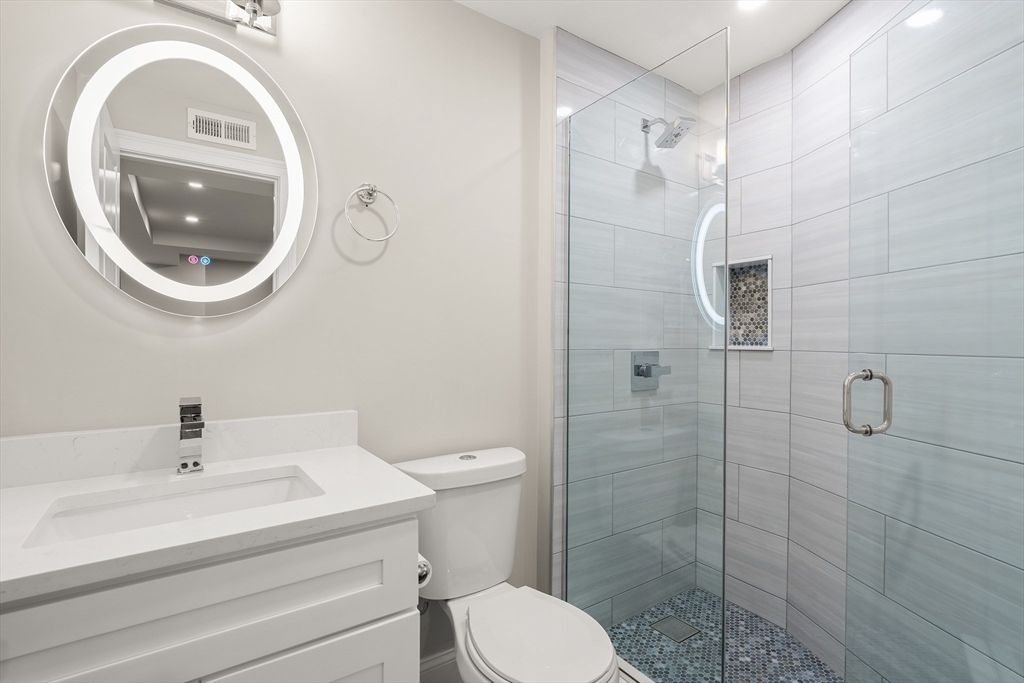 13 Belknap St #13, Arlington, MA Photo #33