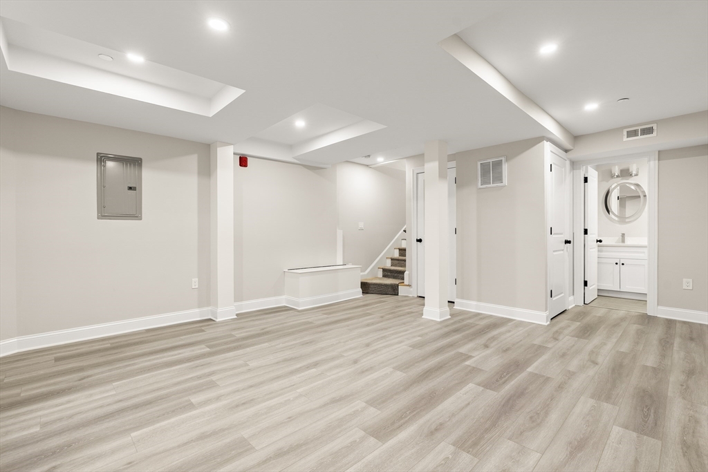13 Belknap St #13, Arlington, MA Photo #31