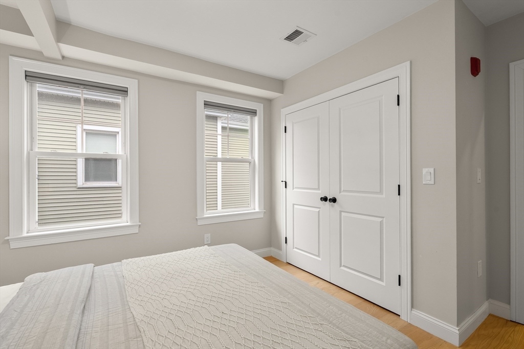 13 Belknap St #13, Arlington, MA Photo #19