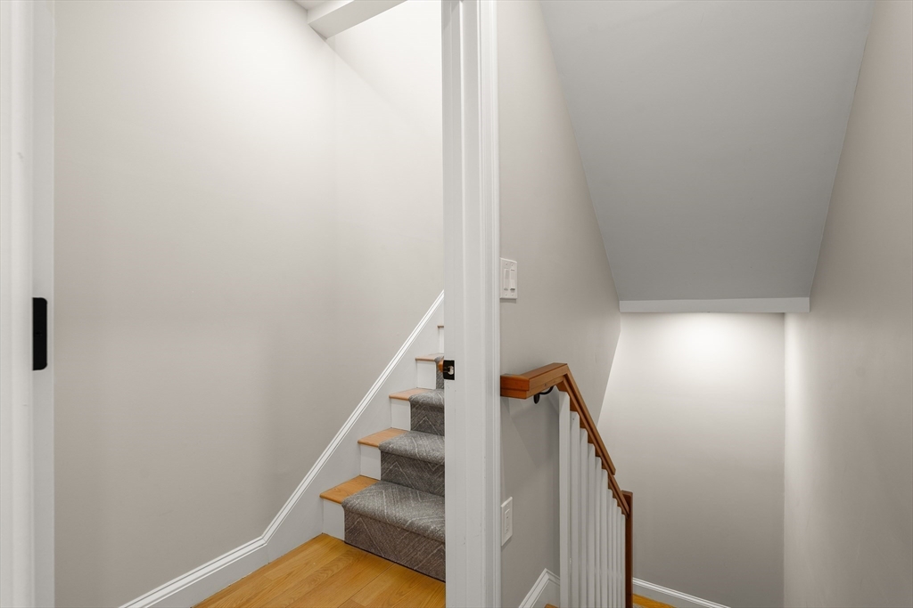 13 Belknap St #13, Arlington, MA Photo #23