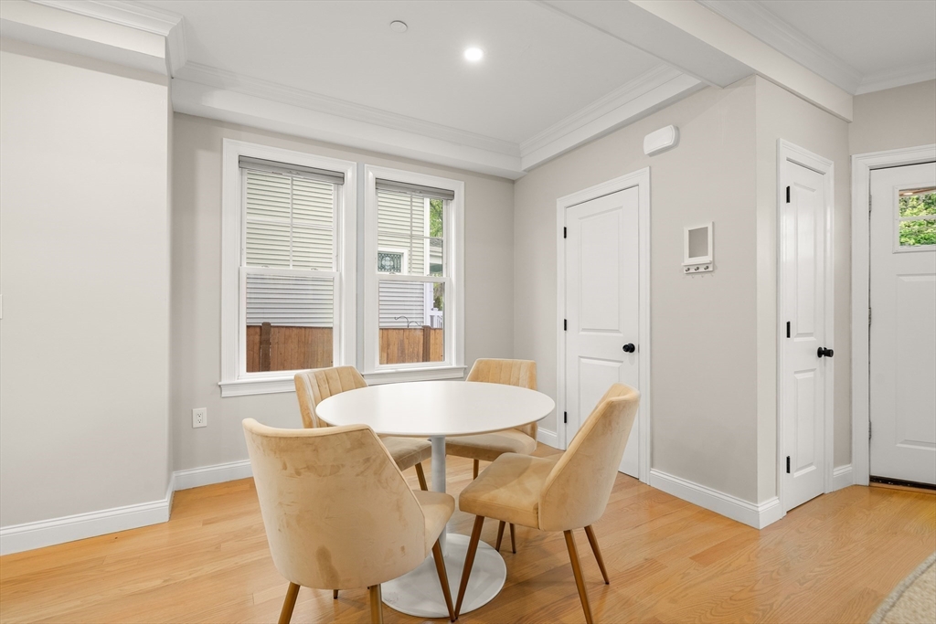 13 Belknap St #13, Arlington, MA Photo #14