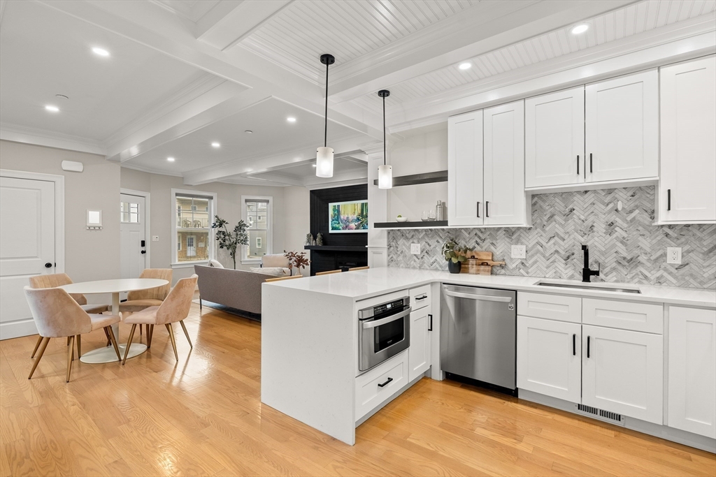 13 Belknap St #13, Arlington, MA Photo #12