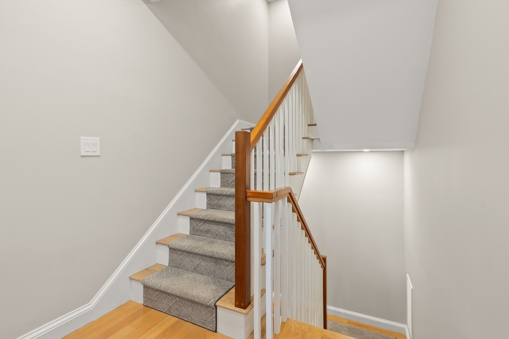 13 Belknap St #13, Arlington, MA Photo #17