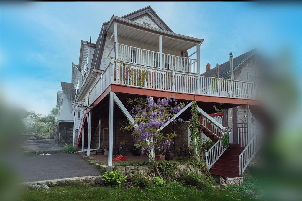 40-42 Glendale Ave