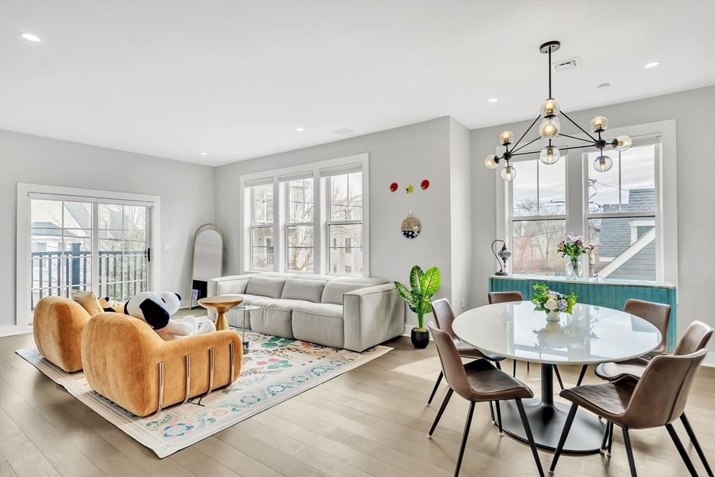 39 Murdock St 2