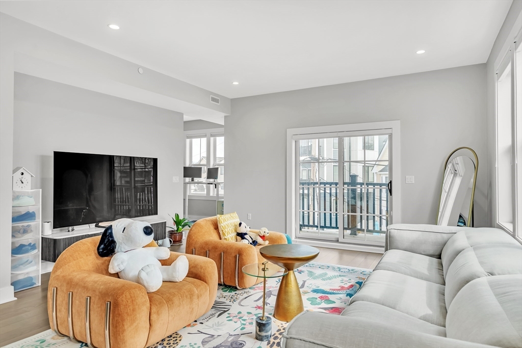 39 Murdock St 2