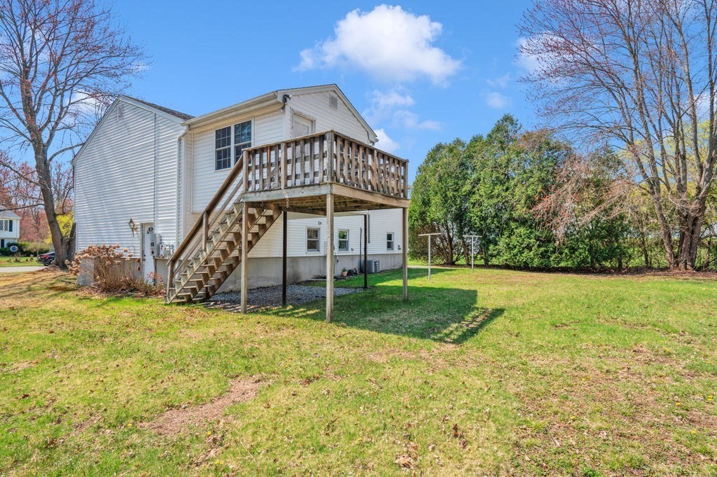 12 Bear Hill Rd