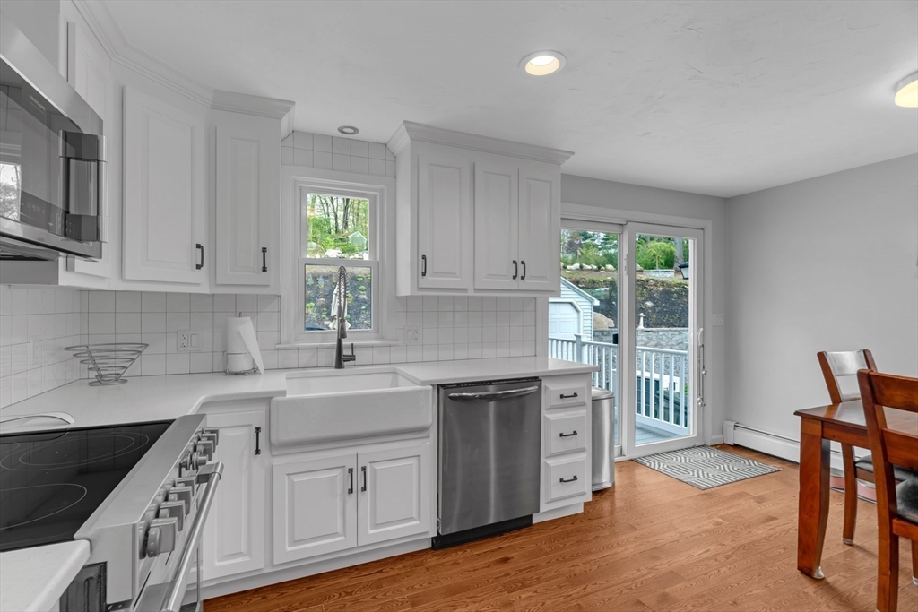 41 Church St, Uxbridge, MA, 41 Church St, Uxbridge, MA Photo #3