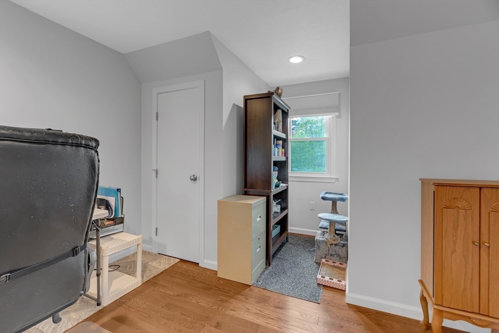 41 Church St, Uxbridge, MA, 41 Church St, Uxbridge, MA Photo #12