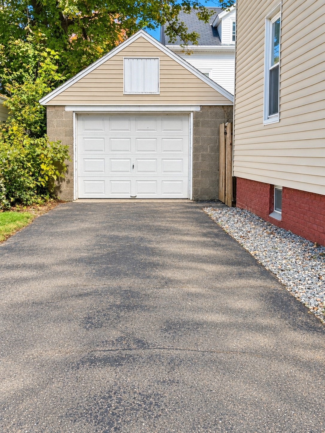 16 Exeter St #16, Easthampton, MA, 16 Exeter St #16, Easthampton, MA Photo #15