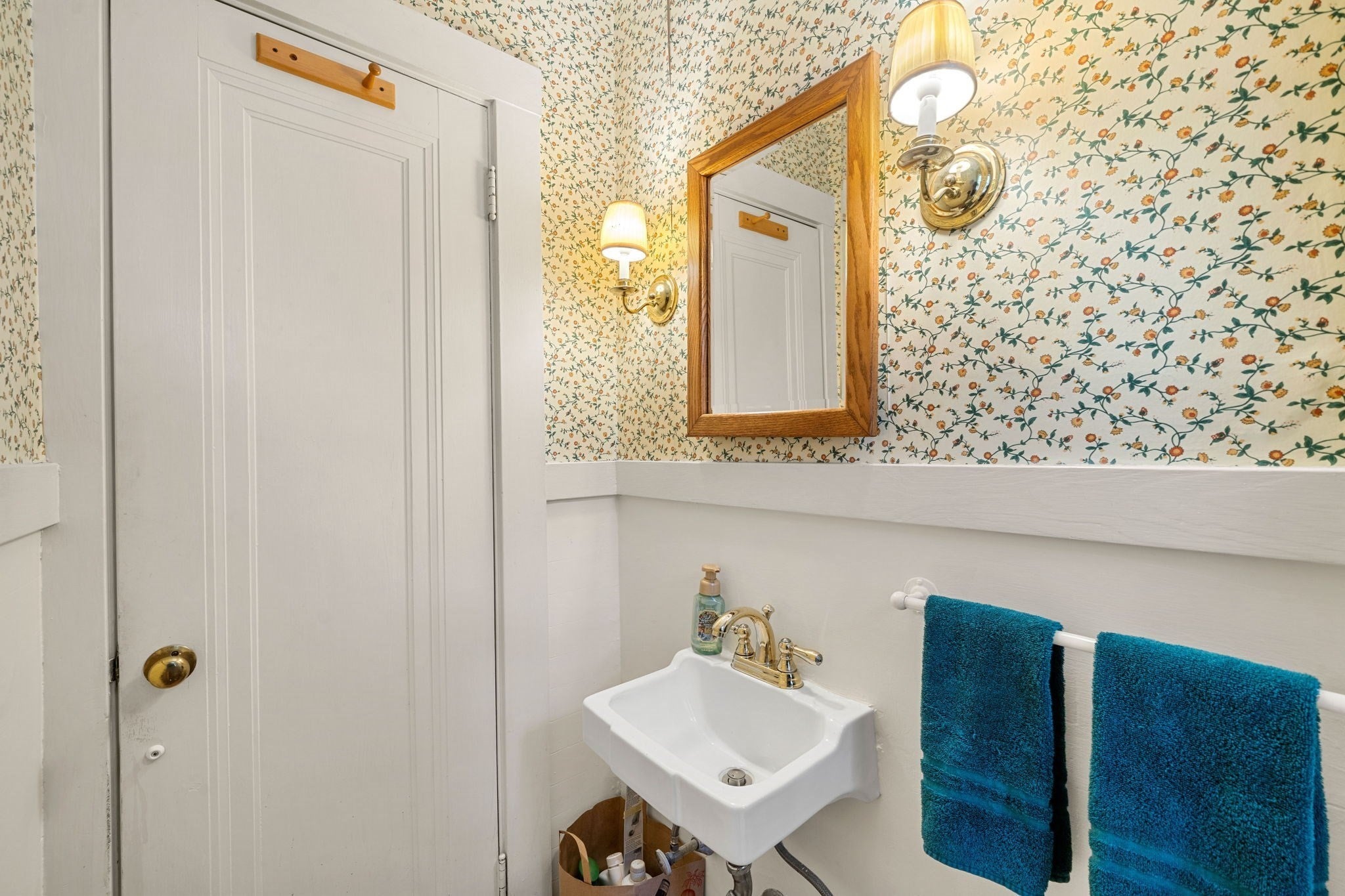 19 Gaskins Road, Milton, MA Photo #28