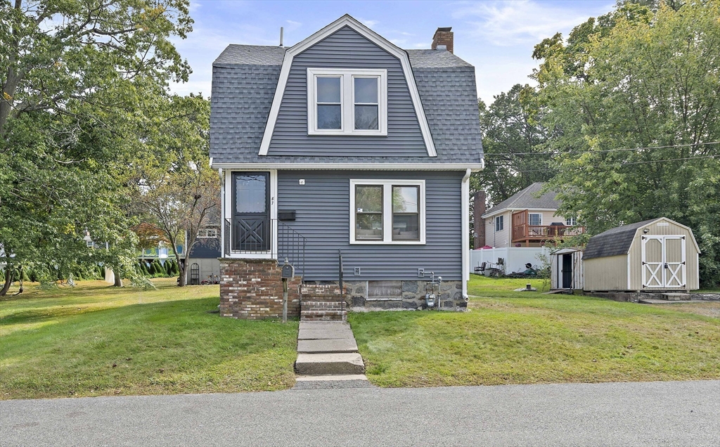 67 Somerville Ave