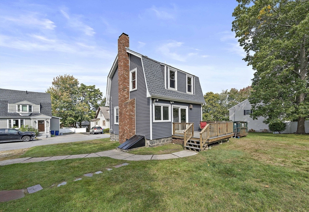 67 Somerville Ave