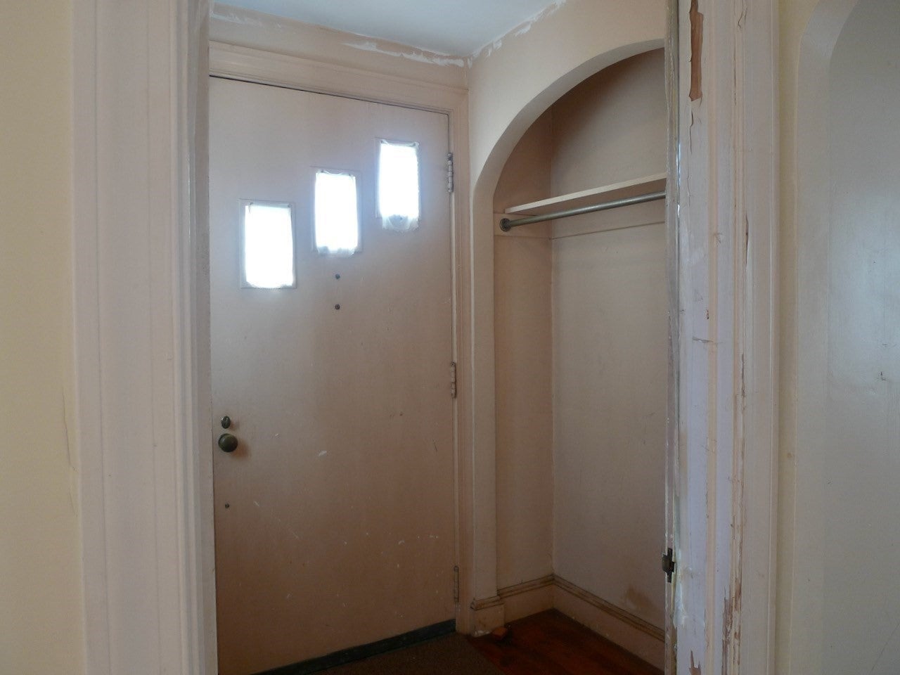 107 Spring St, Wakefield, MA Photo #2