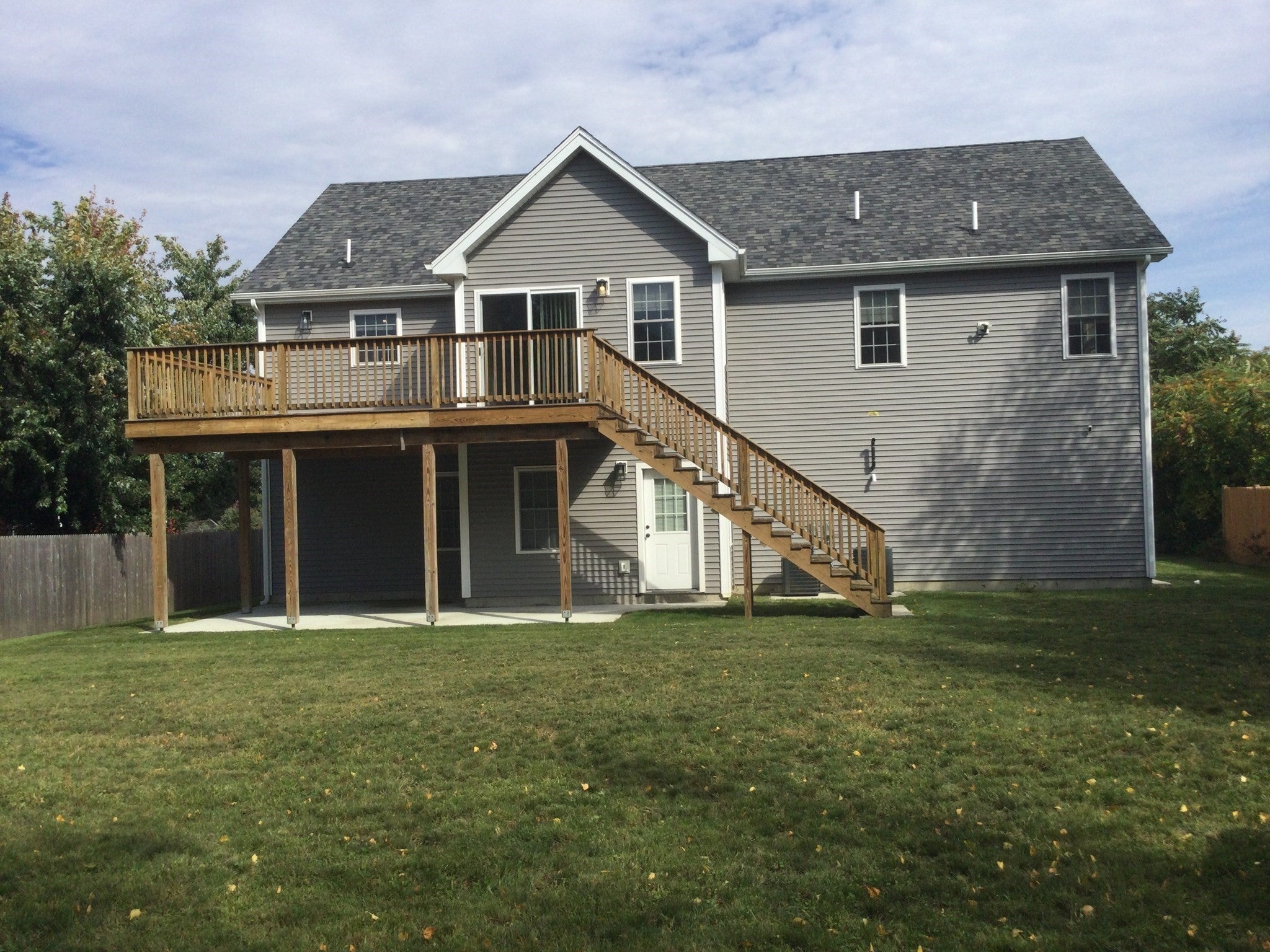 271a Harrington Way, Worcester MA 01604