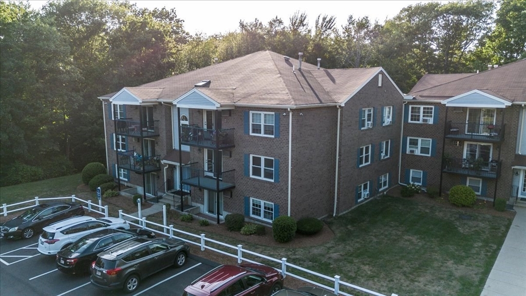 610 S Franklin St E201