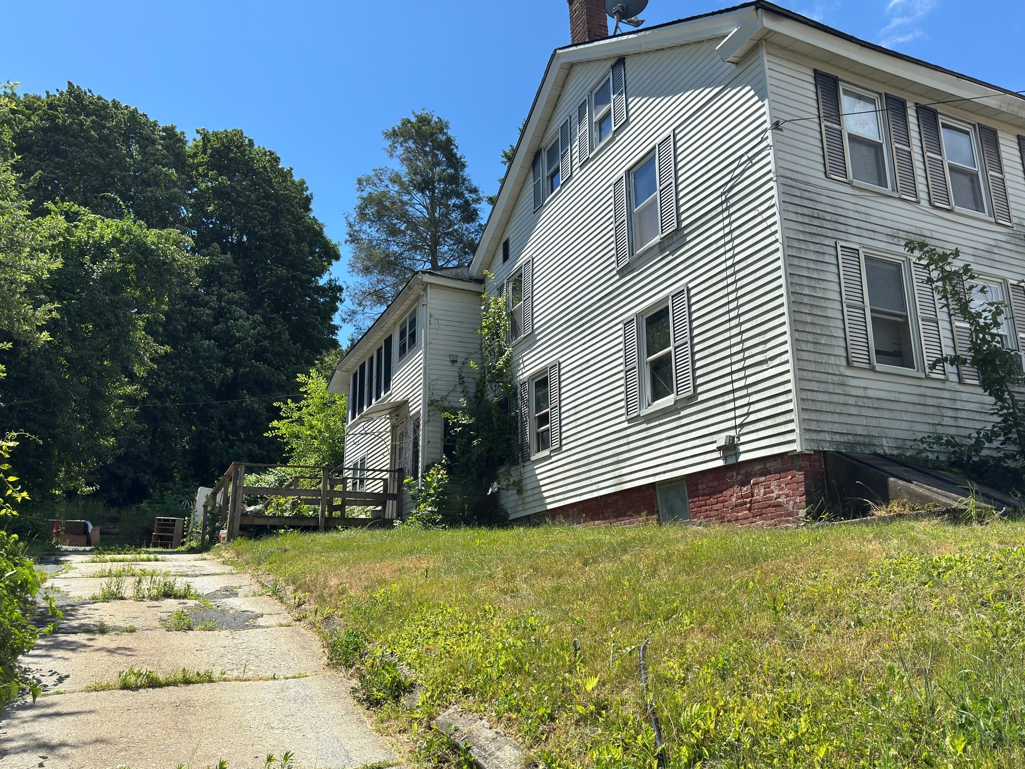2053-2055 High St